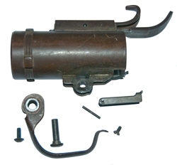 AN-M8
                      Pyrotechnic Flare Pistol
