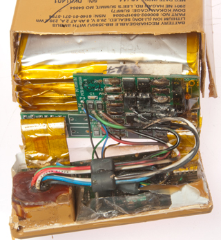 BB-3590 Battery
                  inside after failure