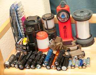 Backup Flashlights
that use AA cells