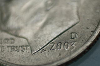 Close Up
of Dime, Nikon D300s, Lens Reverse Adapter Ring
62mm, Nikon 35-70 Lens