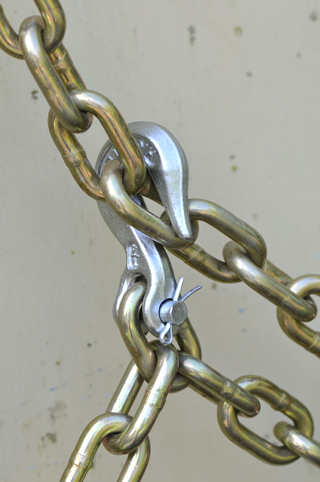 1/4"
              Grab Hook added to Log Chain