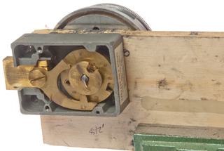 Field
                        Expedient Lock Stand