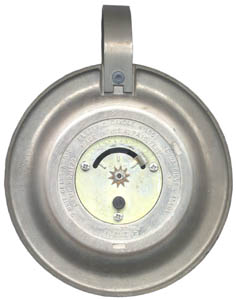 Eveready No.
1653 Candle stick light showing switch