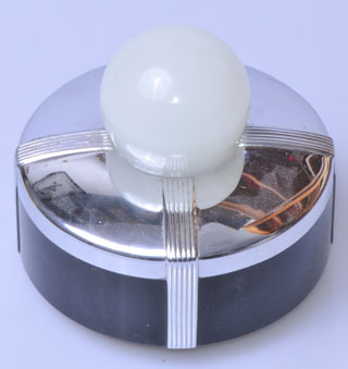 F-250 Flash
                  CLS off, M mode 1/60 @ f/36 trigger usingF-250 photo
                  eye