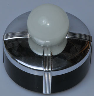 SB900
                  w/Umbrella