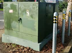 Suspected Fiber Optic Splice/Repeater
                              Box near businesses in Ukiah.