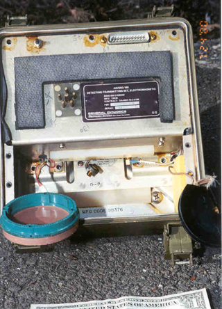 GSQ-160 Outdoor
              Intrusion Alarm Bottom, sonobouy cylindrical parts
              removed