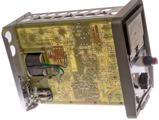 HP 428
                      Clip-on Milliammeter Magnetometer