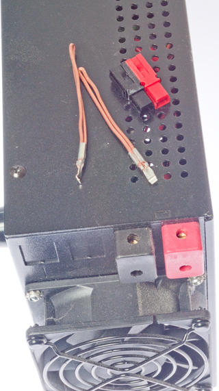 Austron SS-30M Power Supply & Power Pole
                      connectors