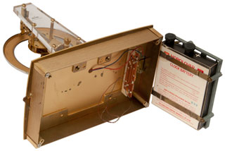 Kundo ATO
                  Electromagnetic "Electric Clock"