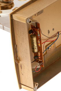 Kundo ATO
                  Electromagnetic "Electric Clock"