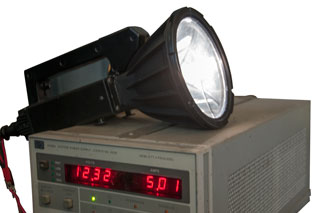 Peak Beam Systems 12
Million Candlepower HID Flashlight