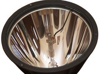 Peak Beam Systems 12
Million Candlepower HID Flashlight