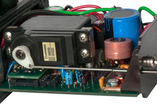 Peak Beam Systems 6
Million Candlepower HID Flashlight