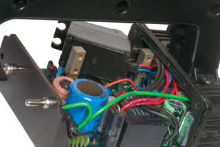 Peak Beam Systems 6
Million Candlepower HID Flashlight