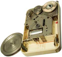 Minifon
                      Mi-51 Wire Recorder