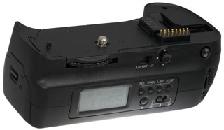 Nikon Vertical
                  Battery Grip works with either 8 AA or 2 EN-EL3e