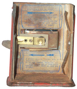 Niagra two
horizontal D Lantern