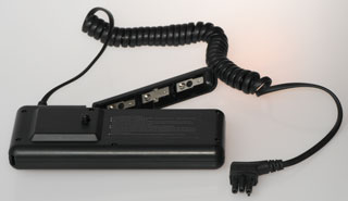 Shoot SD-9A
                  Auxillary Battery Holder for Nikon SB-900