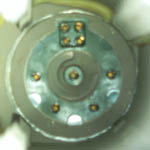 PSG-9 Contacts that
mate with battery