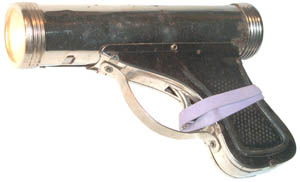 Pistol Flashlight
2 C Cell