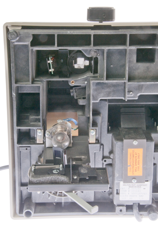 Spectronic
                  20D Spertrophotometer