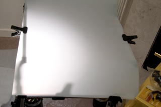 Light Table Uneven Light