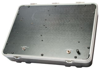 TW100F/AT
                  Transworld Datron Fly Away H.F. Radio