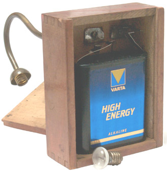 Table Lamp
Battery Box & MN1203 4.5 V batt