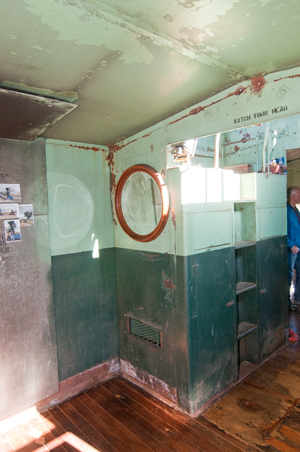 Union Pacific
                Copula Caboose UP25496