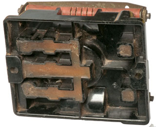 Western Electric 98A
                  Lightning Arrestor