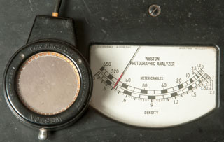 Weston
                      Photographic Analyzer Model 877